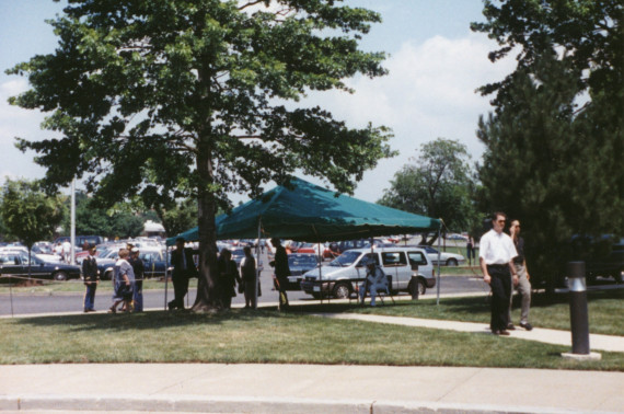 Reportage photographique de la translation de la dépouille mortelle de Paderewski du cimetière national d'Arlington à la cathédrale Saint-Jean de Varsovie, au début de l'été 1992